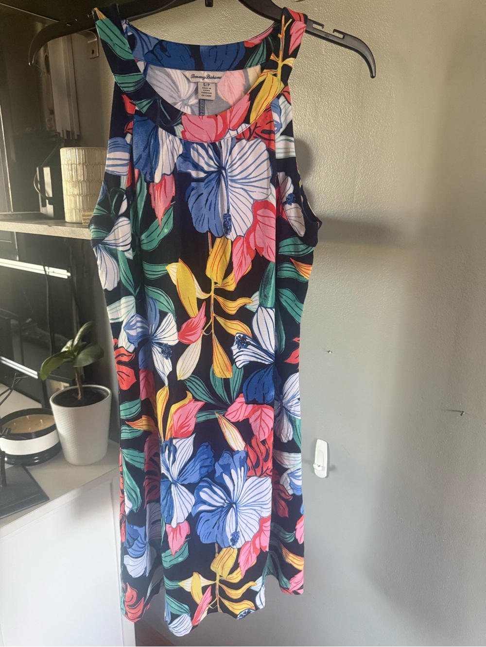 Tommy Bahama Tropical Floral Shift Dress Multicolor Sleeveless Scoop Neck S/P